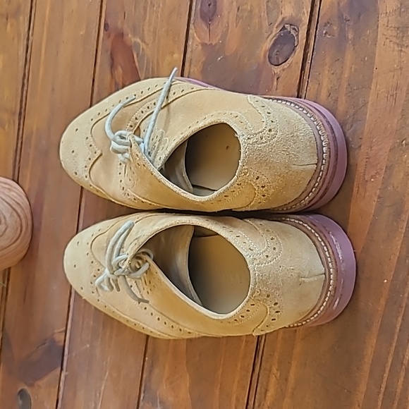EUC Cole Haan Suede Shoes 9.5 - Picture 3 of 5